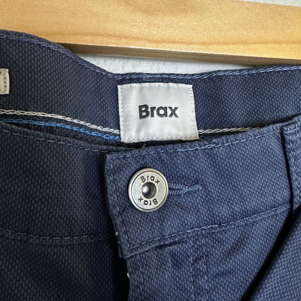 Brax Mens Chuck Modern Fit Ultralight Stretch Pants Navy Blue 42 x 34 NEW - Picture 4 of 10